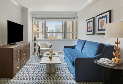 InterContinental Chicago Magnificent Mile, an IHG Hotel image 9