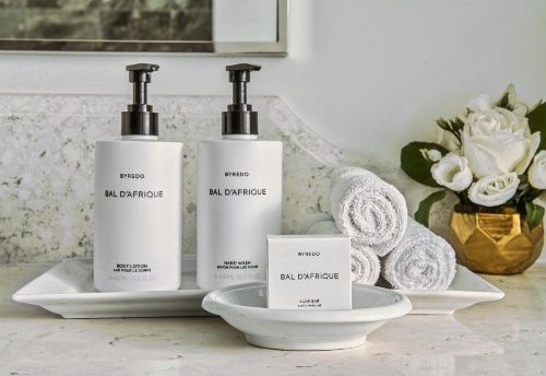 InterContinental Chicago Magnificent Mile, an IHG Hotel image 5